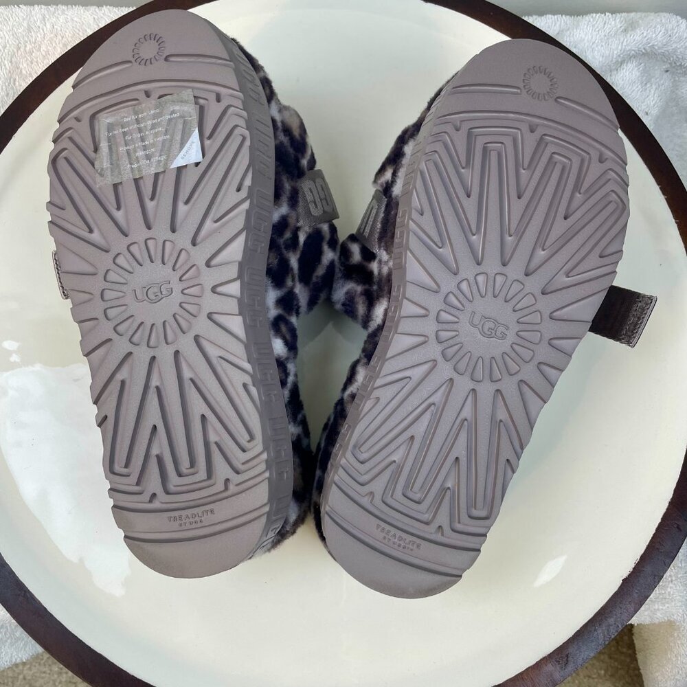 Ugg Fluffita Panther Sandal/Slipper Size 8 - Picture 3 of 6